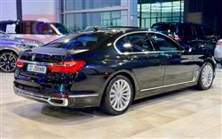 بي ام دبليو الفئة 7